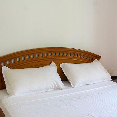 Magic Land Resorts Athirapally Irinjalakuda Экстерьер фото