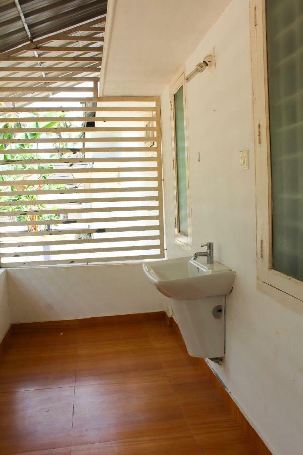 Magic Land Resorts Athirapally Irinjalakuda Экстерьер фото